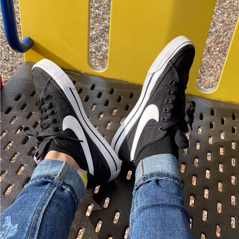 Nike Black and White Women's Shoes